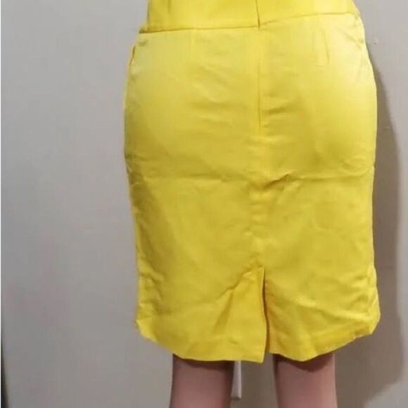 Merona Skirt Yellow Pencil Pockets Lined Slit Zipper Size 8 Office - Picture 6 of 9